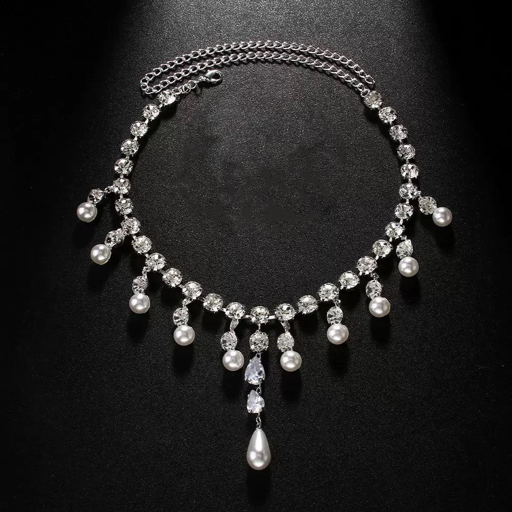 Isabeau Necklace Set