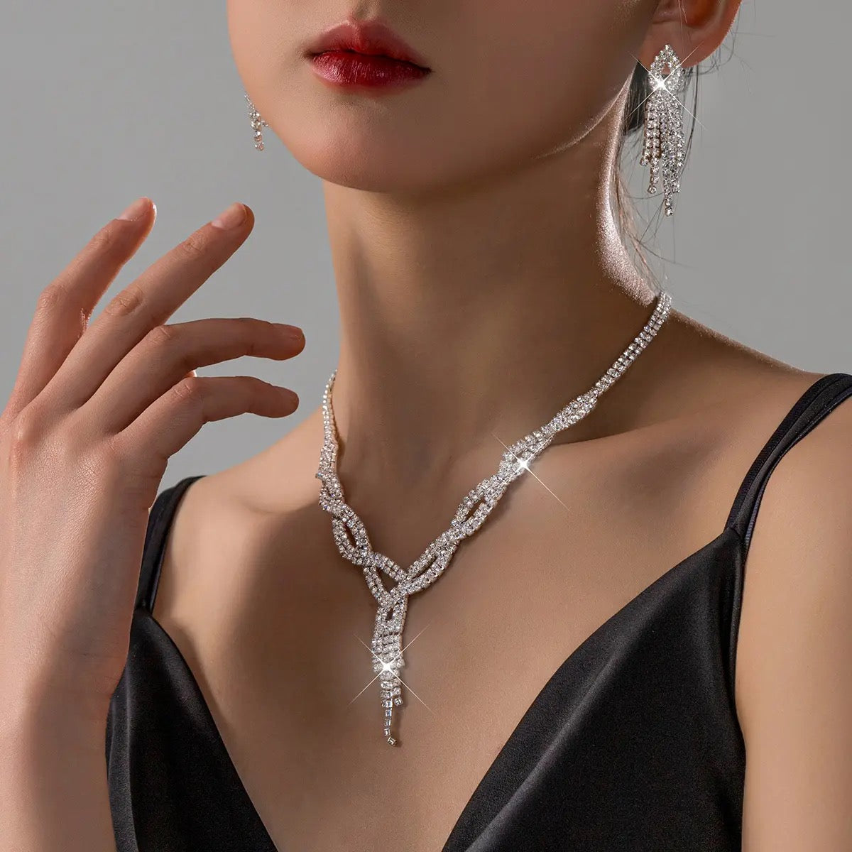 Wilhelmina Necklace Set