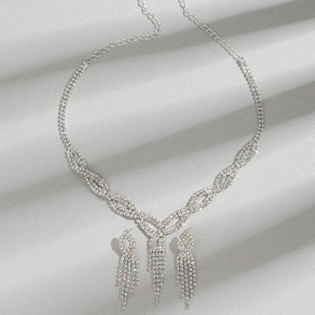 Wilhelmina Necklace Set