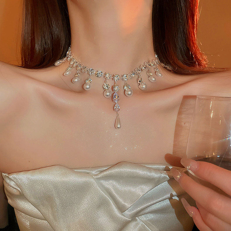 Isabeau Necklace Set