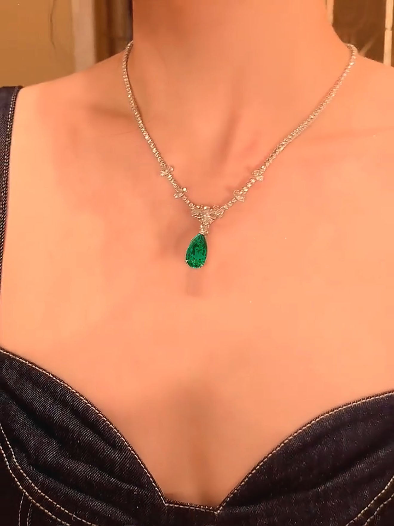 Cressida Necklace Set
